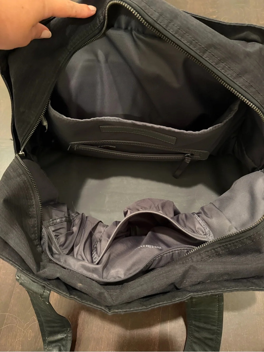 lululemon athletica simple black