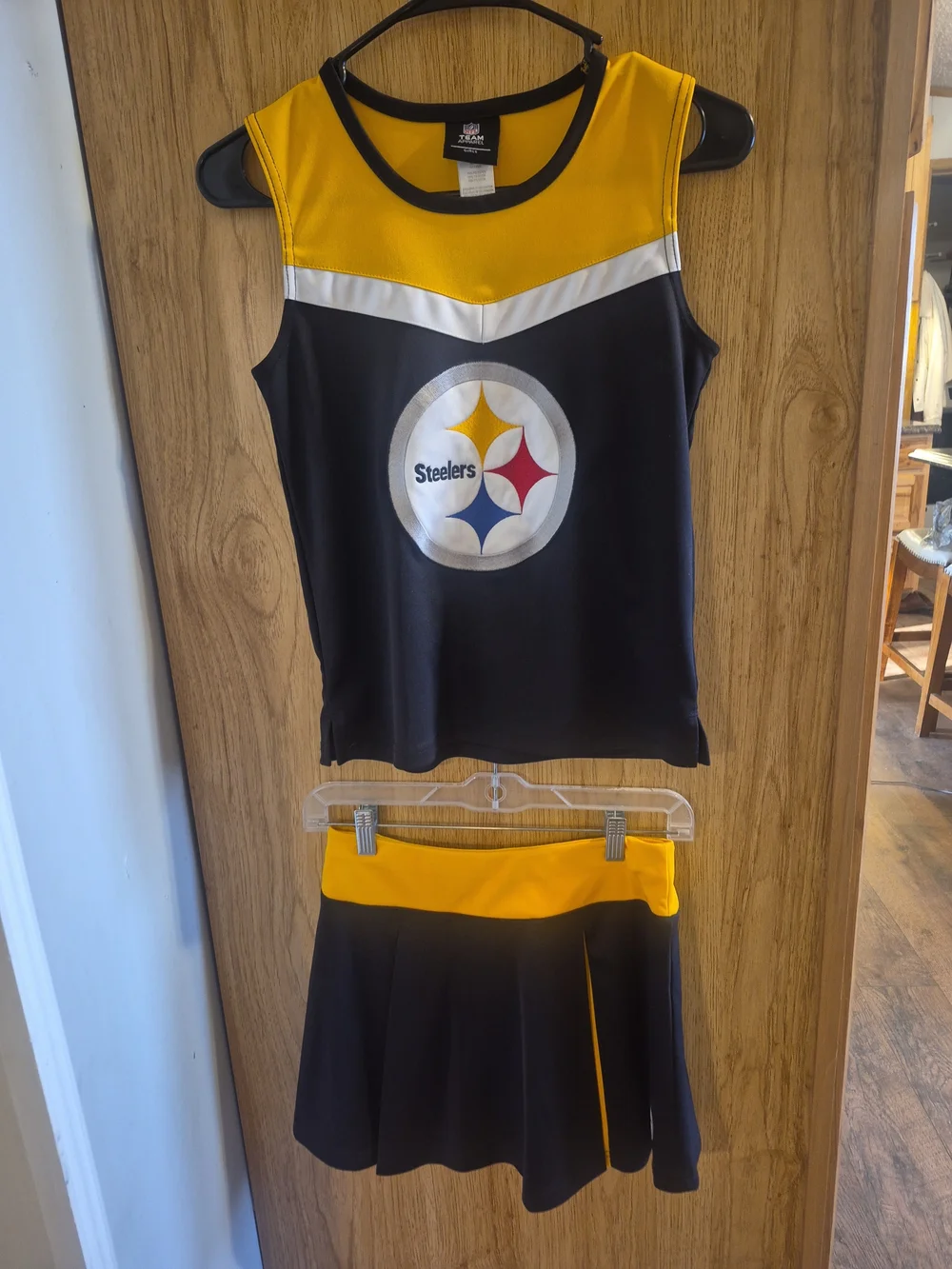 NFL team apparel