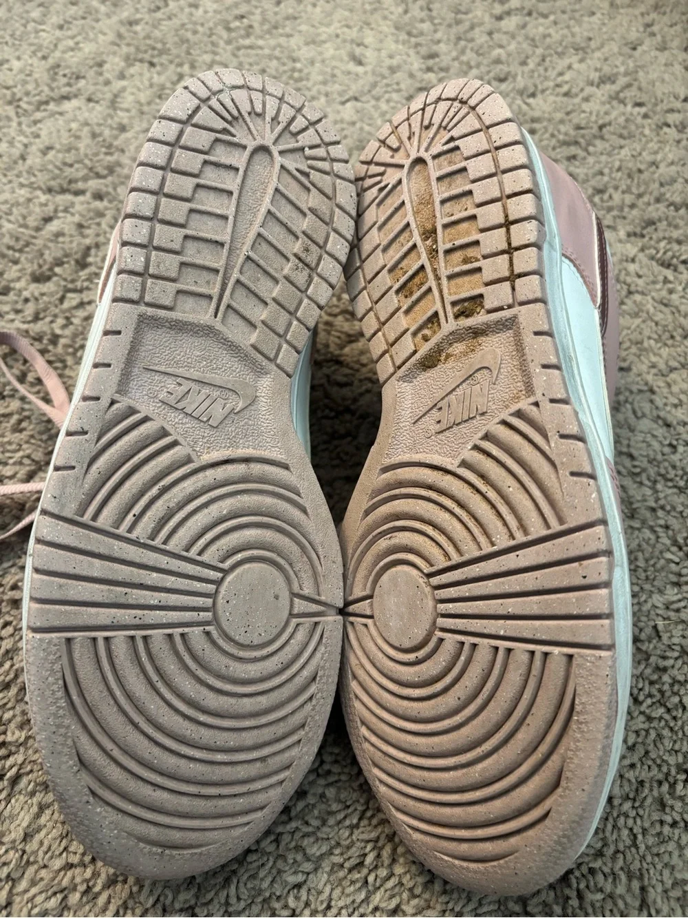 Nike youth low