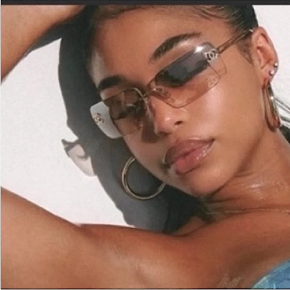 Like New✨CHANEL Gold vintage sunglasses Swarovski crystal CC’s