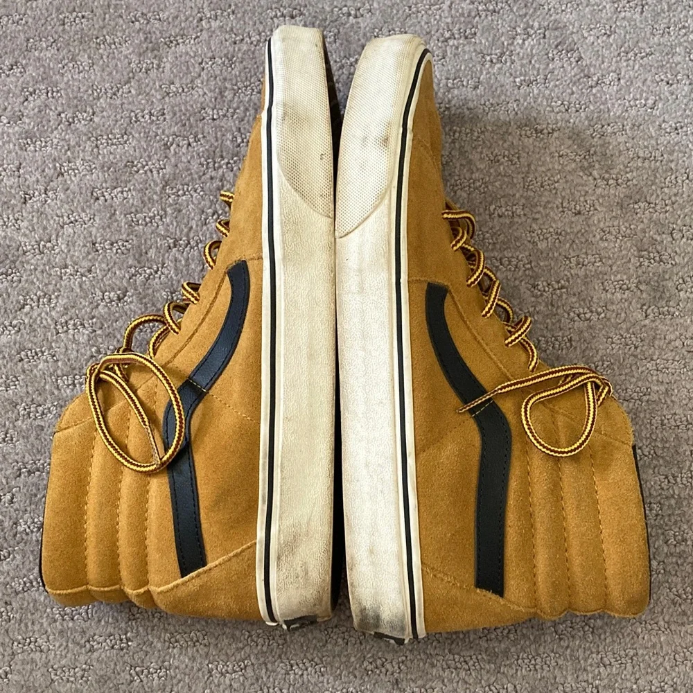 Vans tan suede
