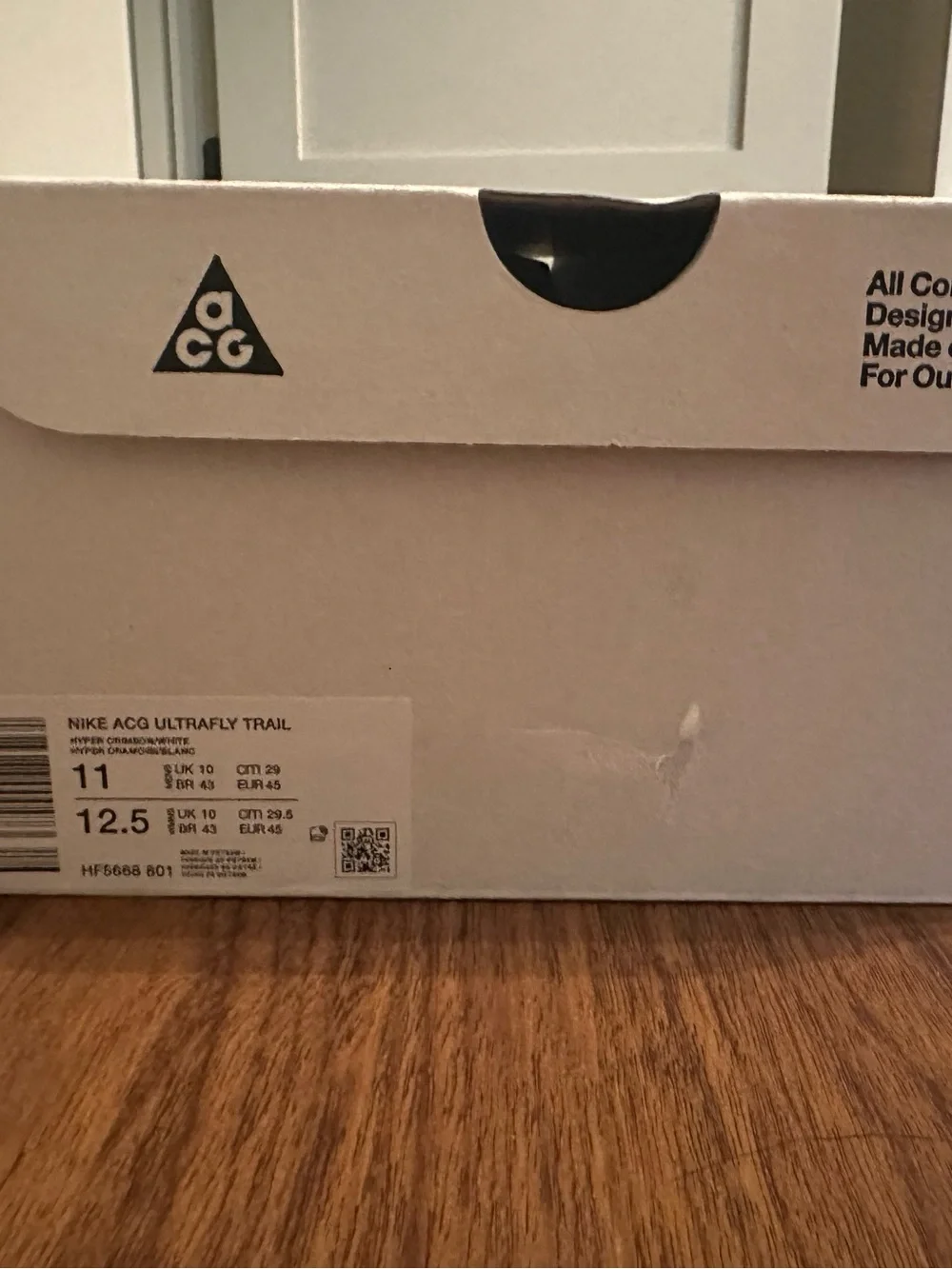 Nike acg ultrafly