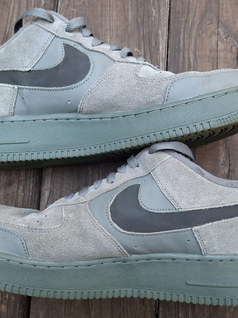 Nike low top
