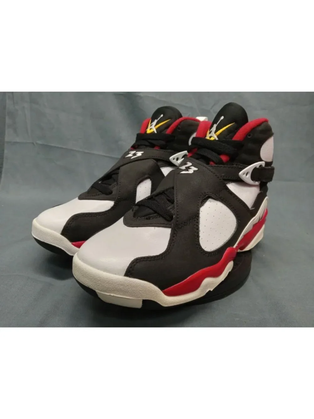 Nike Air Jordan 8 Retro (GS) Sneaker Paprika Black White Boys Size 5 FLOOR MODEL