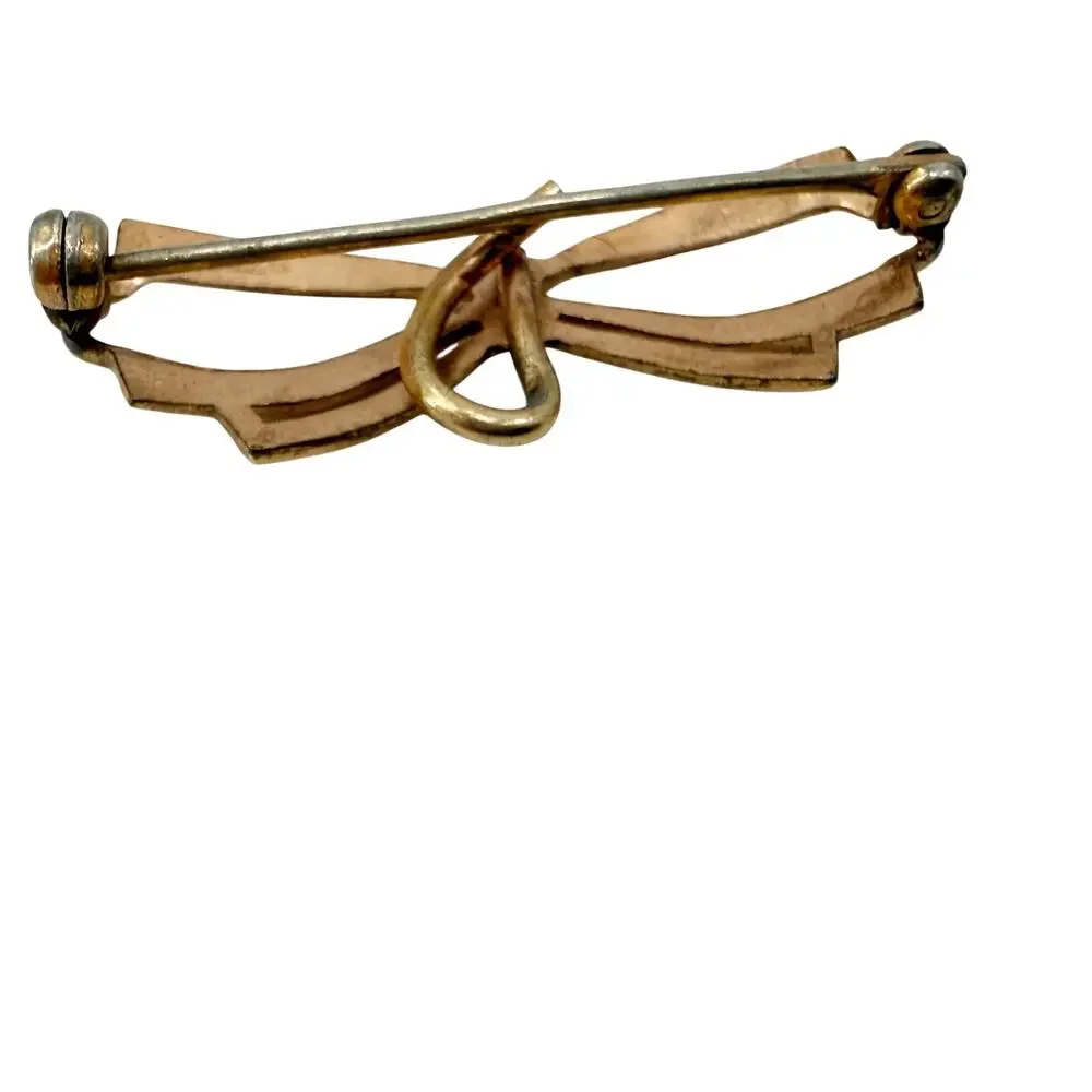 unknown vintage brooch