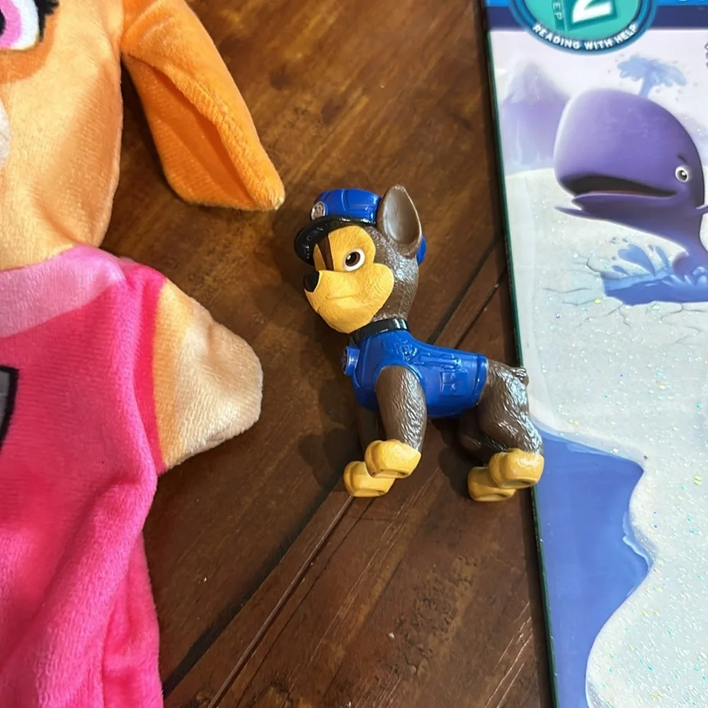 Paw Patrol children featuring