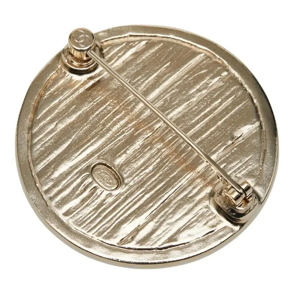 CHANEL gold logo