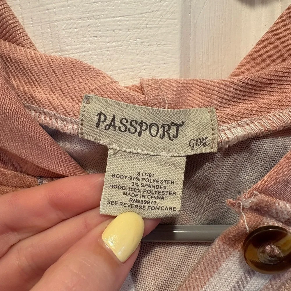 Passport Girl plaid hood