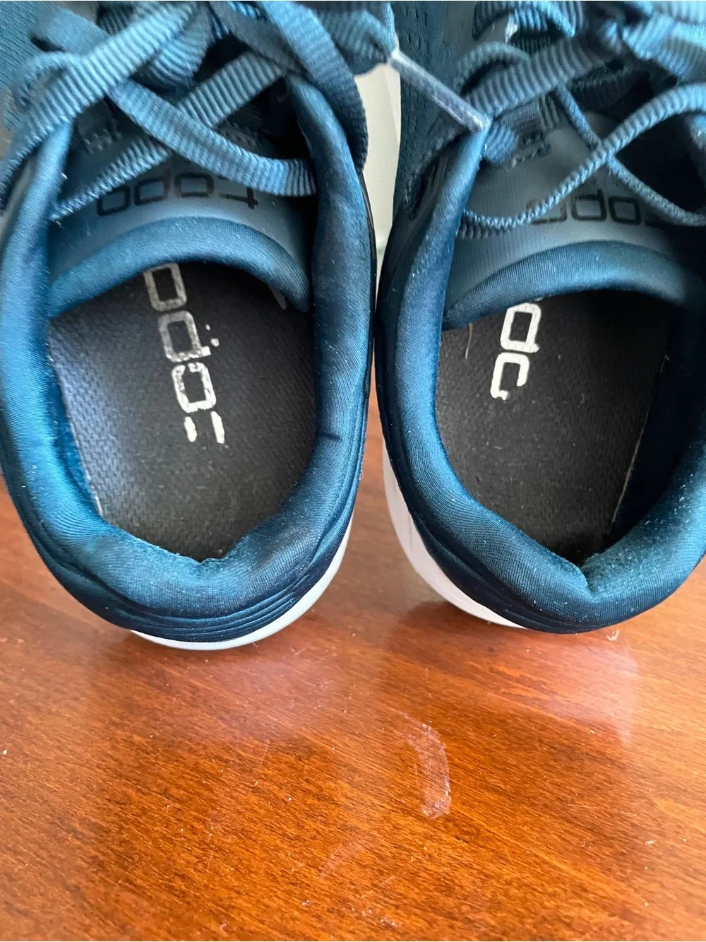 Topo athletic phantom