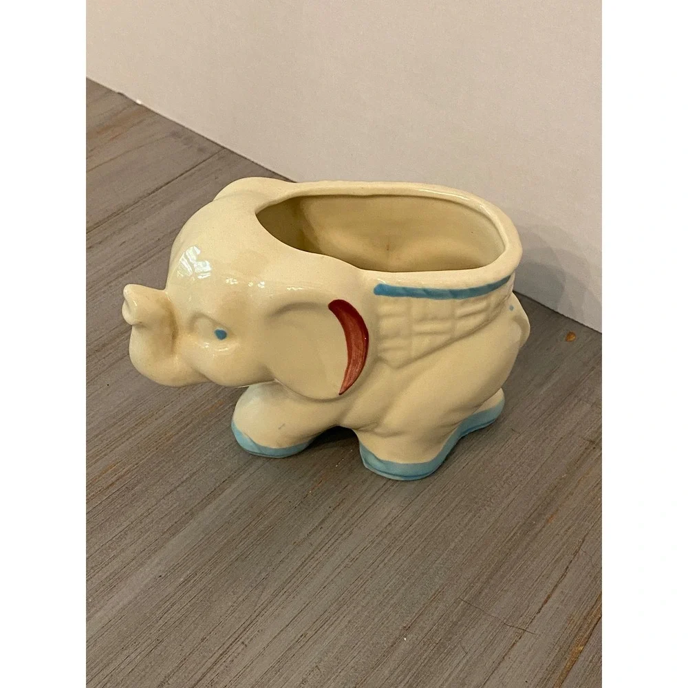 N/A vintage ceramic