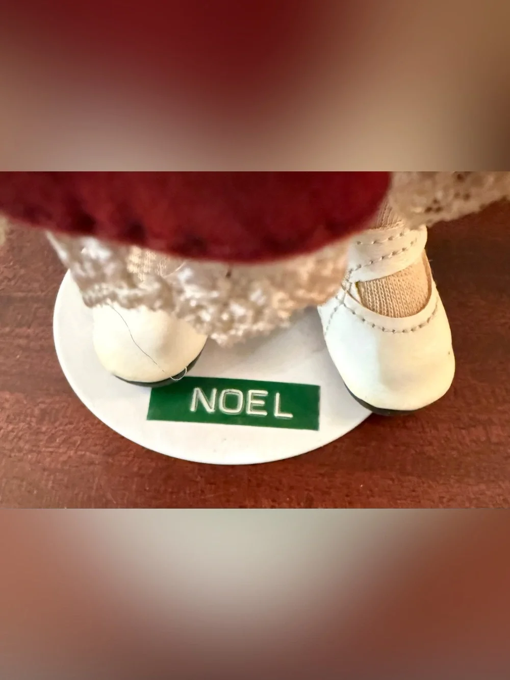 Paradise Galleries Treasury Noel 16 in Porcelain Doll.