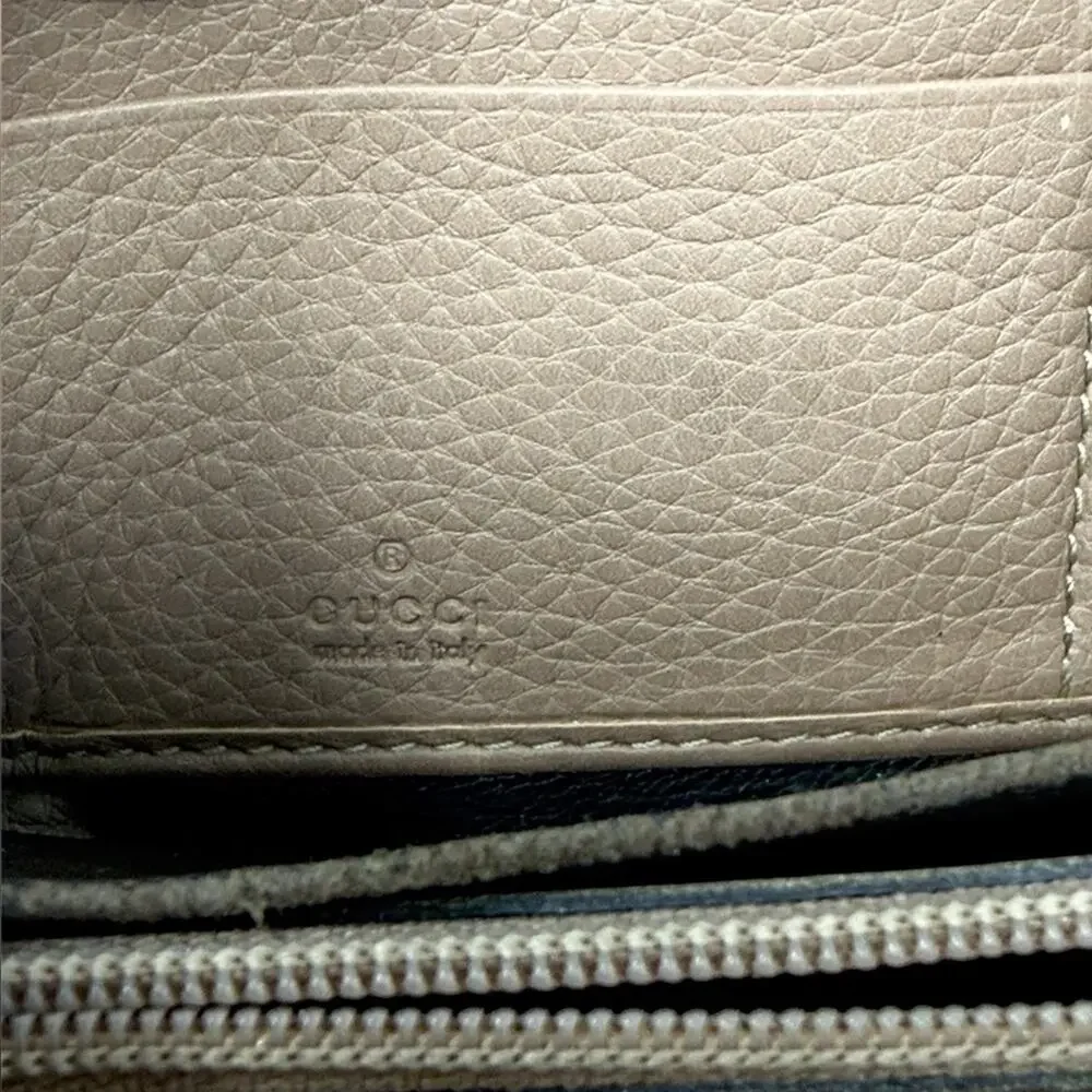 Gucci leather zip