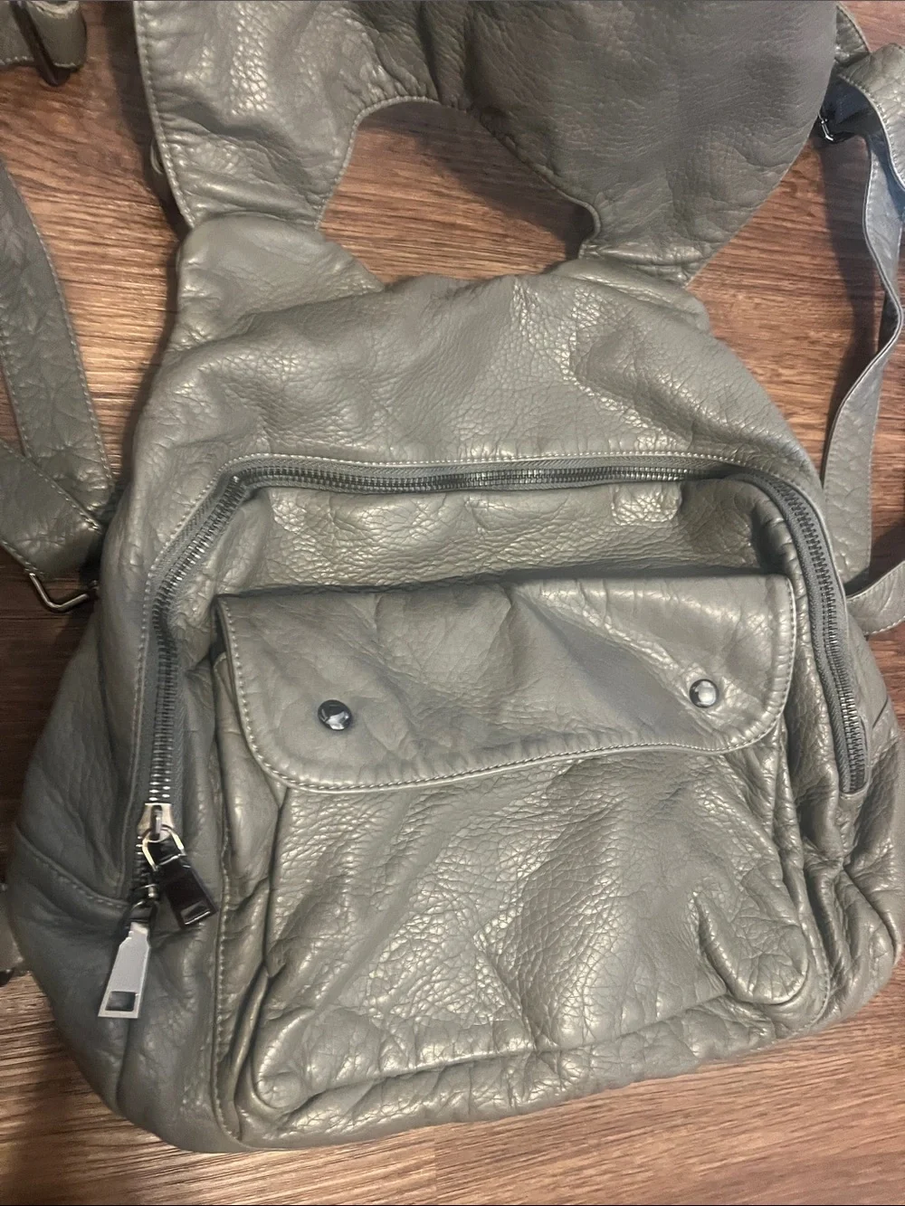 Source Unknown compact grey