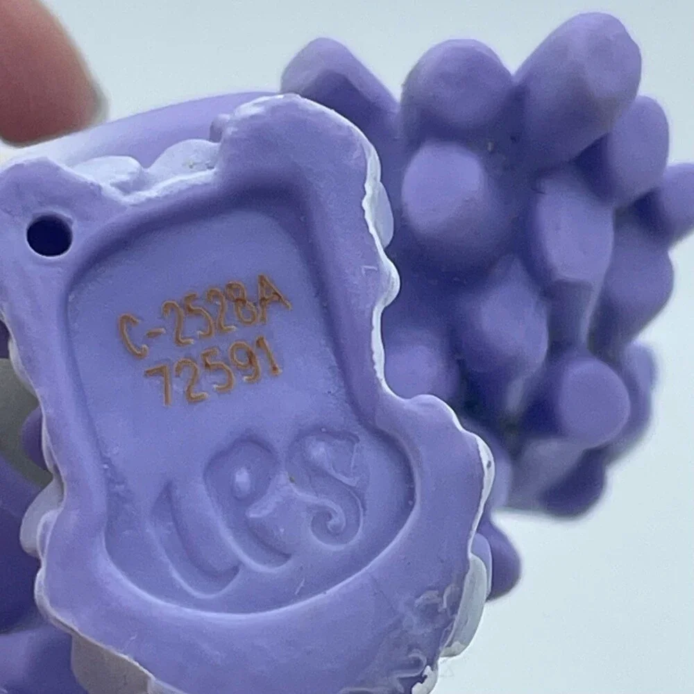Littlest Pet Shop marked 2529a