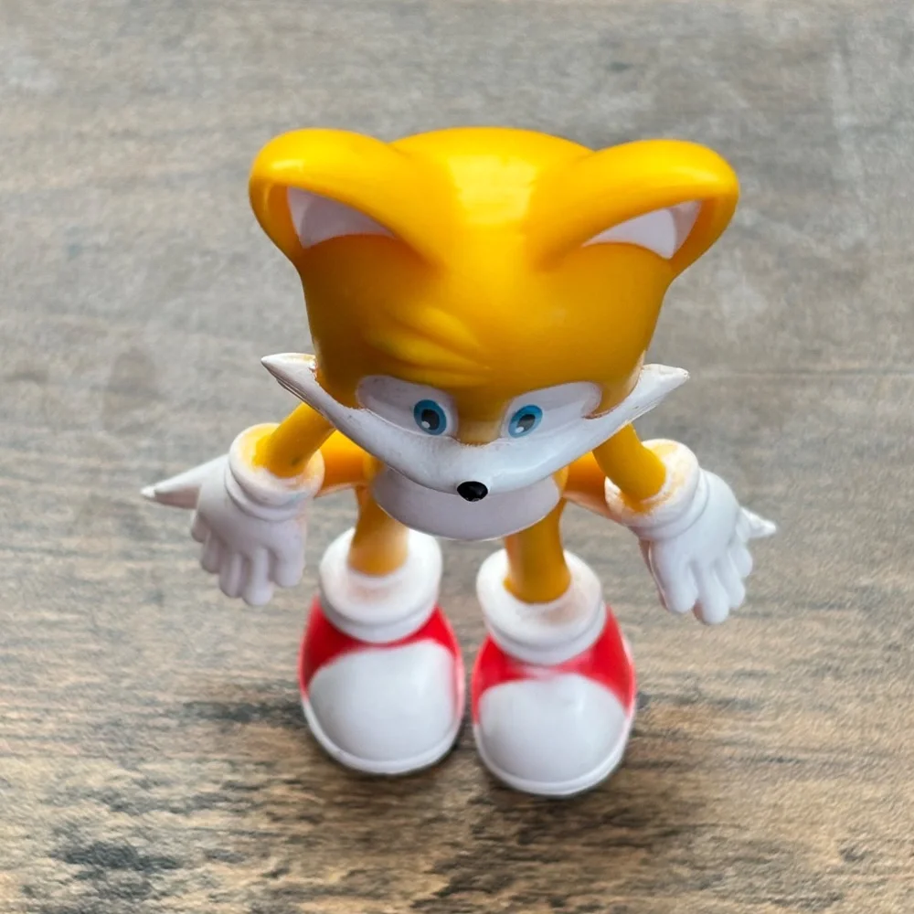 SEGA Sonic The Hedgehog Bend Ems Tails Bendable Poseable Toy Action Figure 2022