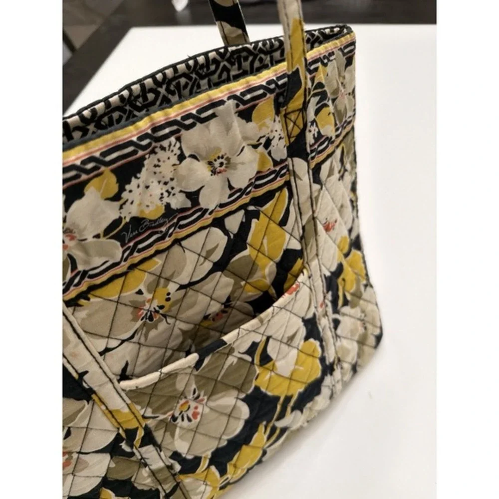 Vera Bradley pre owned
