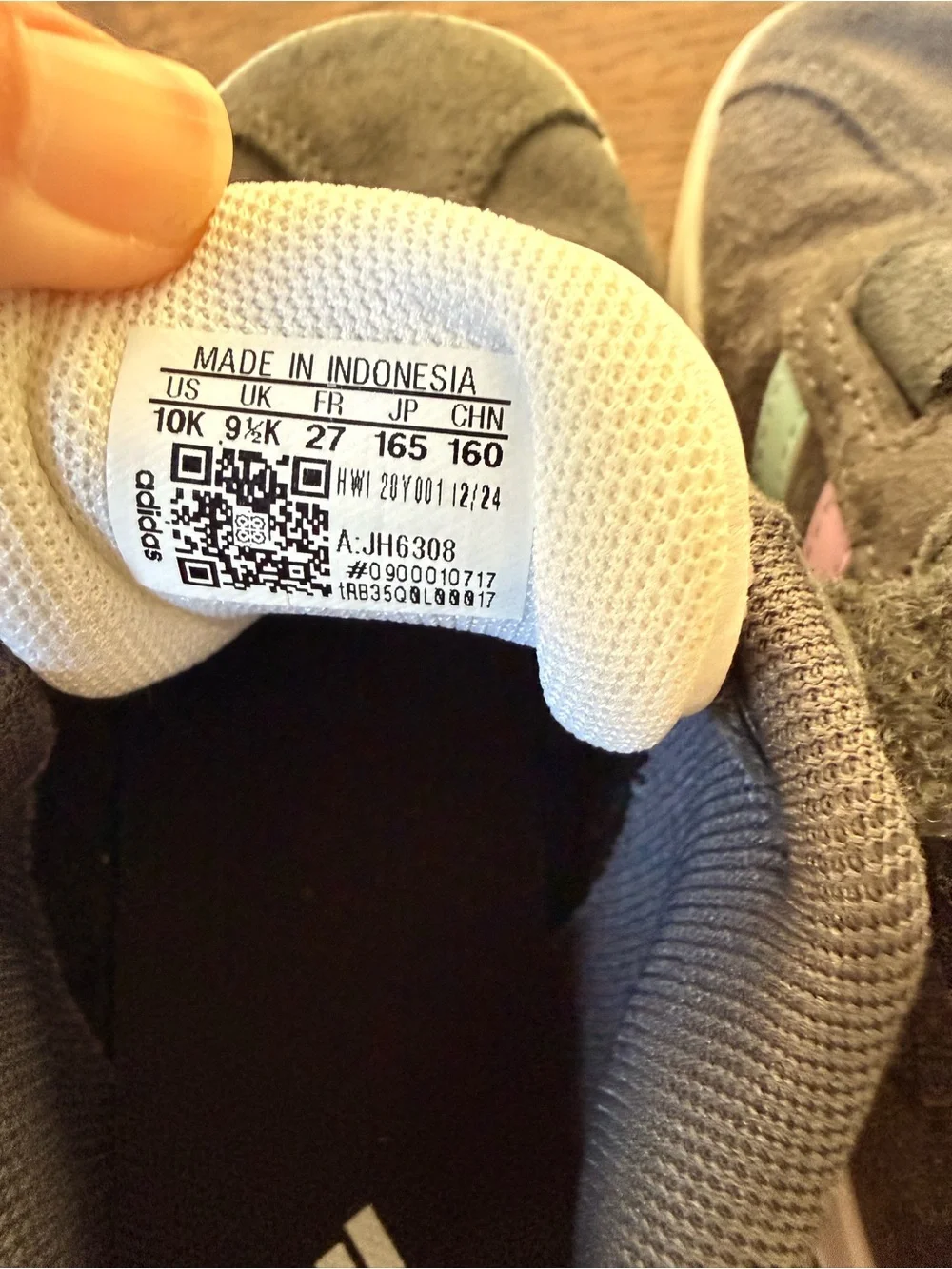 adidas kids sneakers