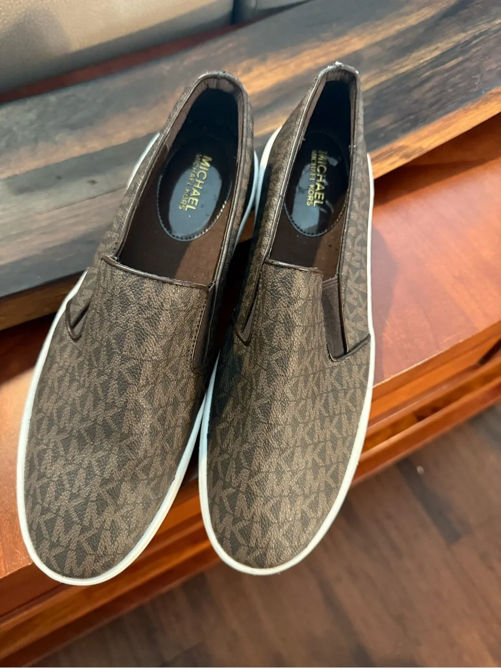 Michael Kors classic michael