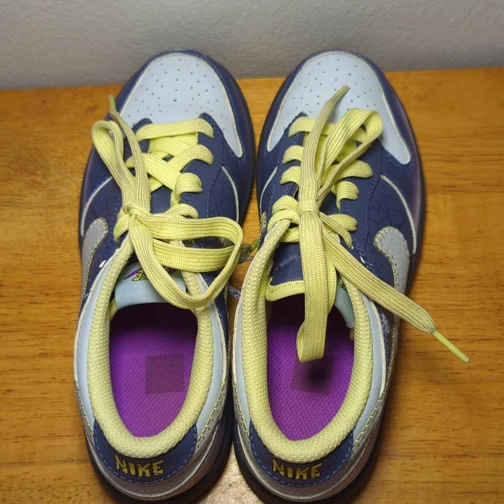 Nike Dunk Low GS Halloween - I am Fearless Sneakers Blue Green Boys Size 2Y