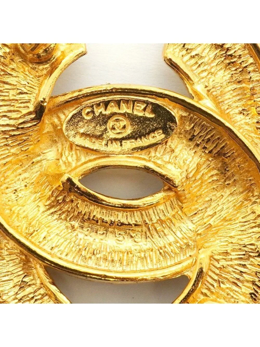CHANEL brooch vintage