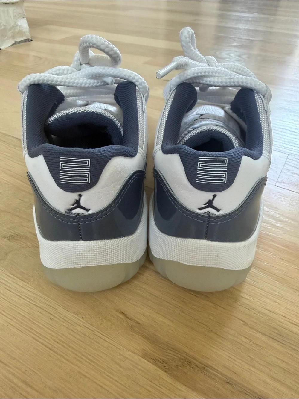 Jordan clean navy