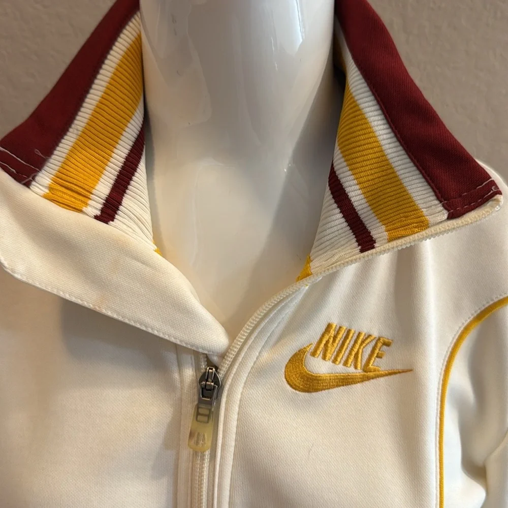Nike womens White and‎ Gold Zip-Up jacket size medium