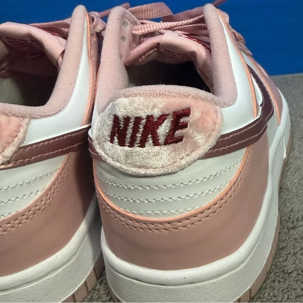 Nike dunk gs Velvet pink  Brand new