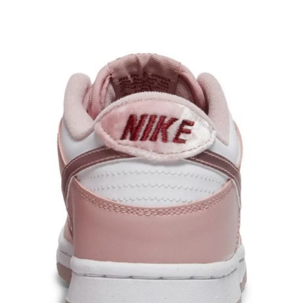 Nike dunk gs Velvet pink  Brand new