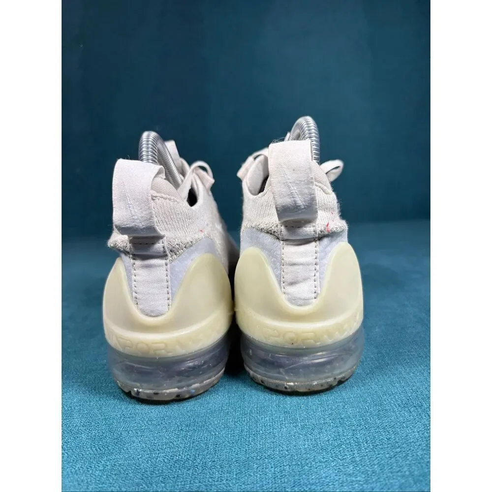Nike Air VaporMax 2021 Flyknit Next Nature Summit White Light Bone Women’s Size