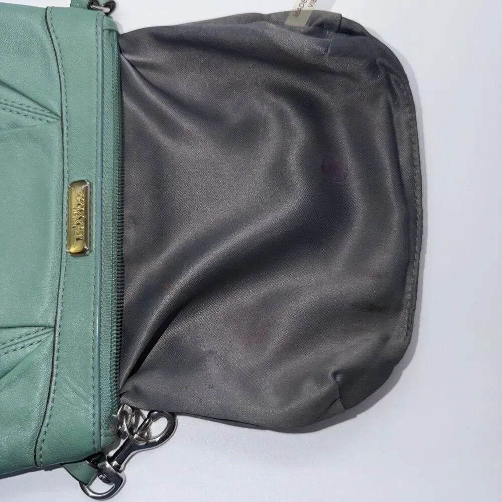 Coach wristlet seafoam