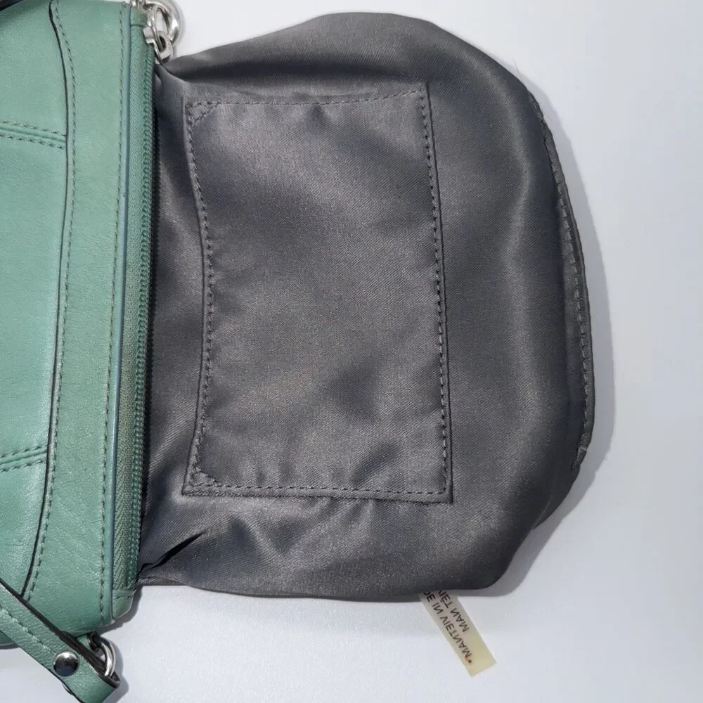 Coach wristlet seafoam