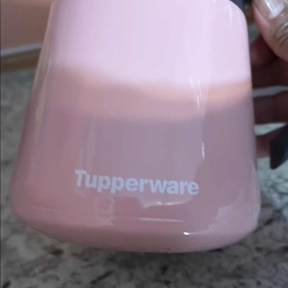 Tupperware nwt thermal