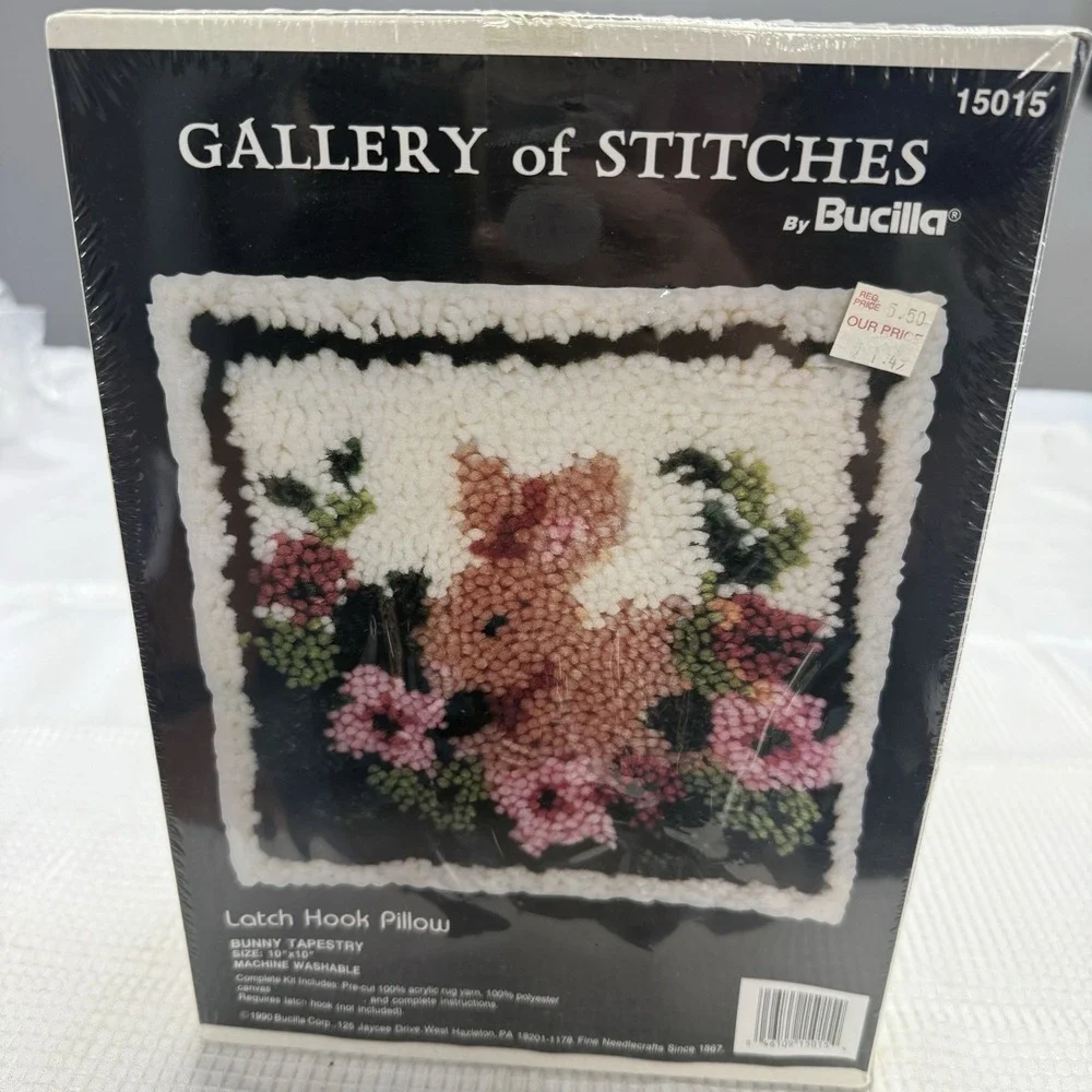 Vintage 1990 Sealed Bucilla 15015 Bunny Rabbit Latch Hook Pillow Tapestry Craft