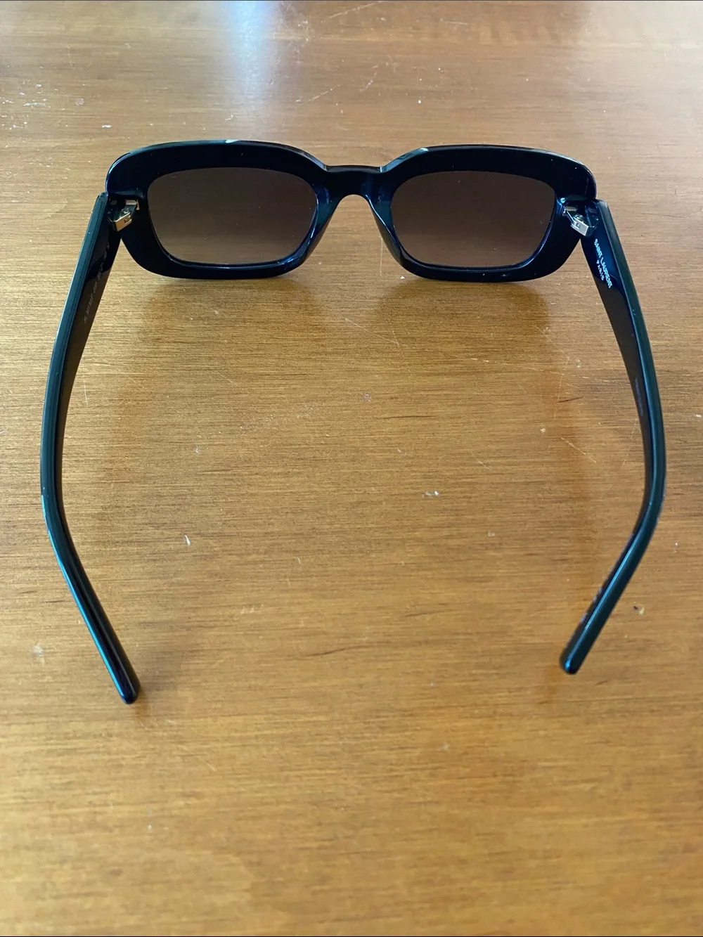 Yves Saint Laurent saint laurent