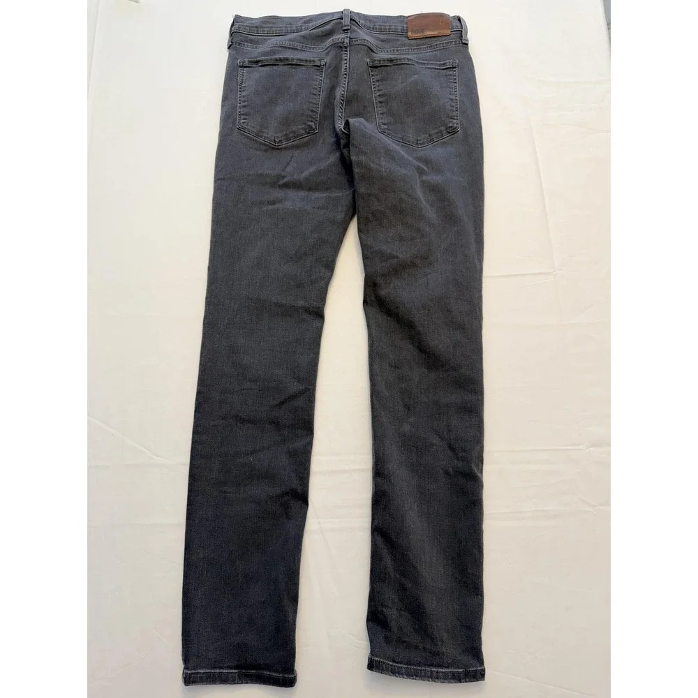 PAIGE brand item