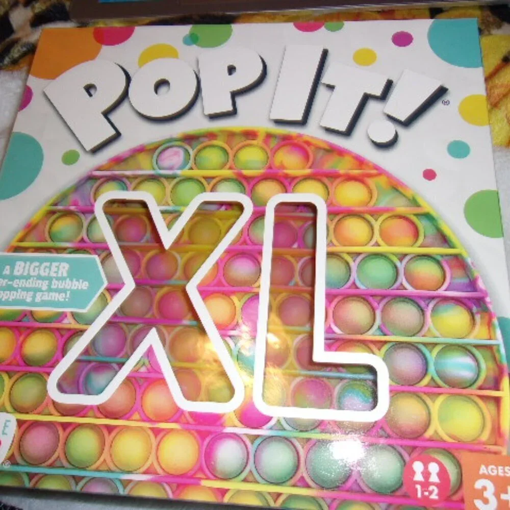 chuckle & roar new box