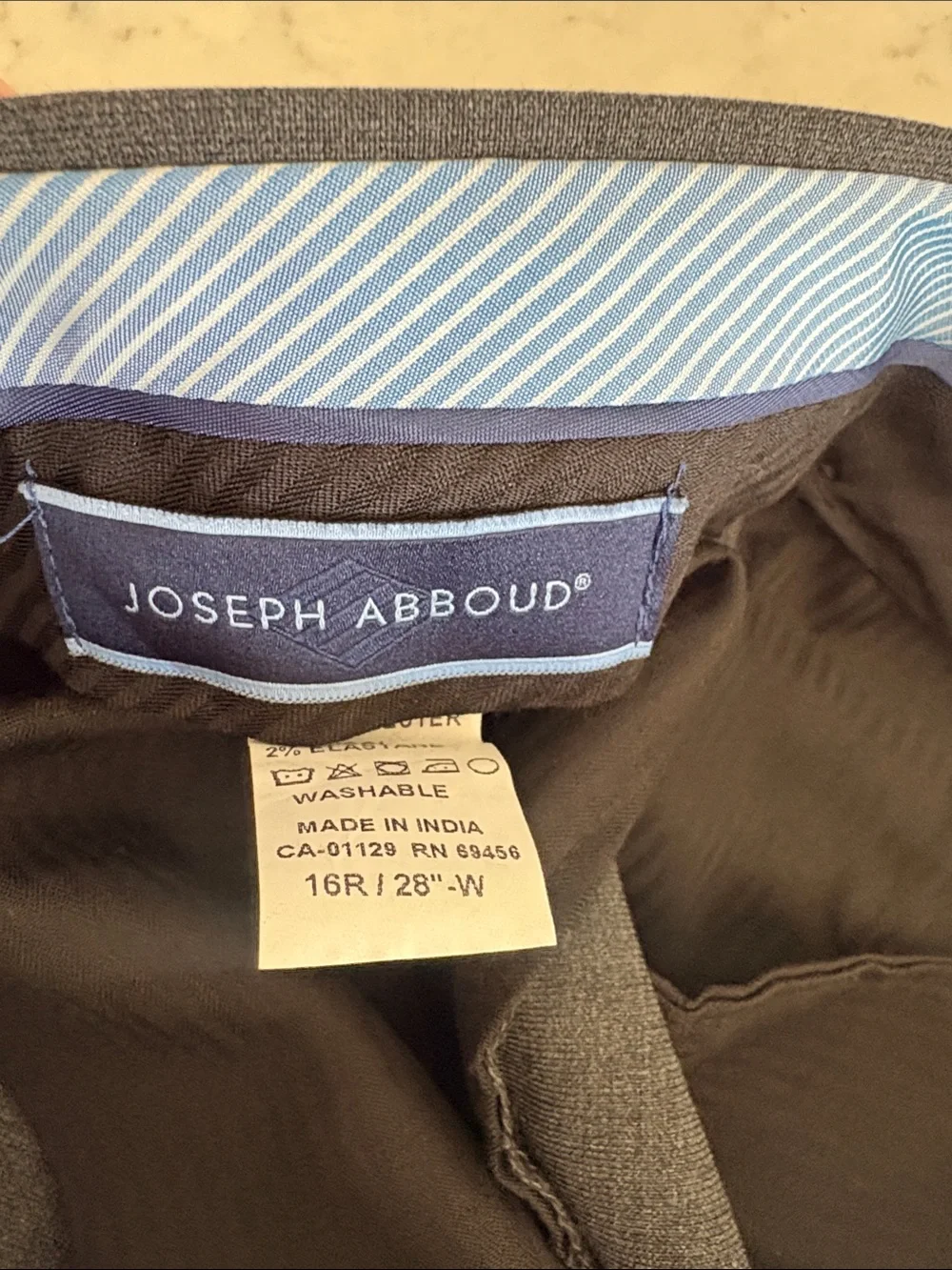 Joseph Abboud like new