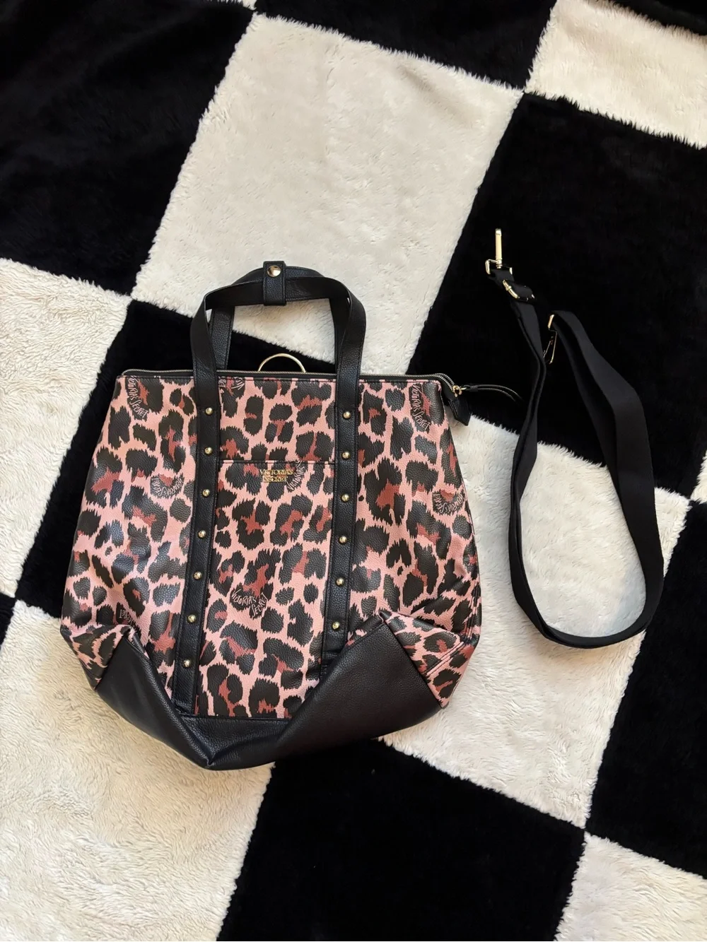 Victorias Secret perfect shoulder