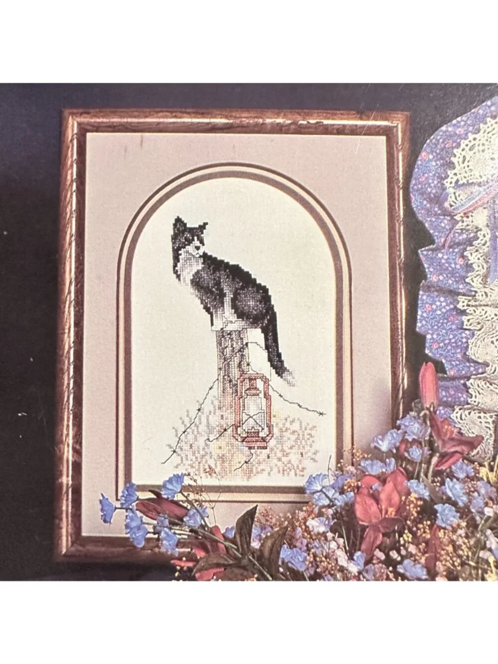 Paws & Claws Cross-Stitch Pattern Book By Stoney Creek Book 54