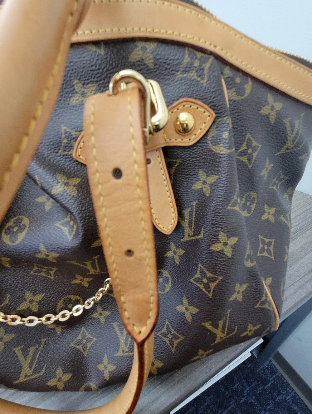 Louis Vuitton very good