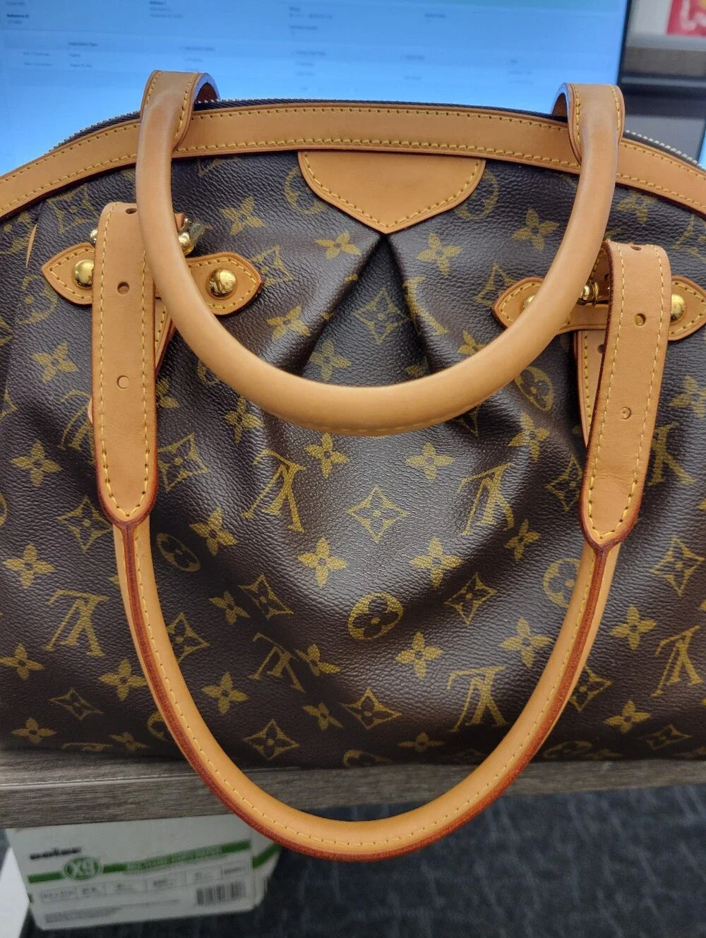 Louis Vuitton very good