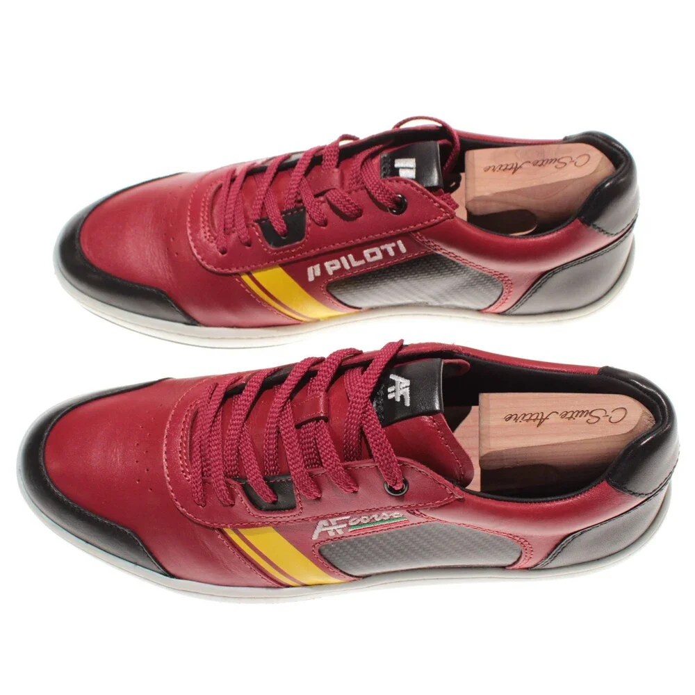 Piloti red