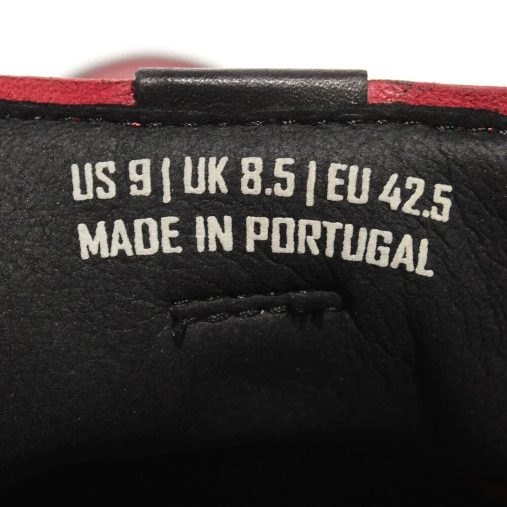 Piloti red