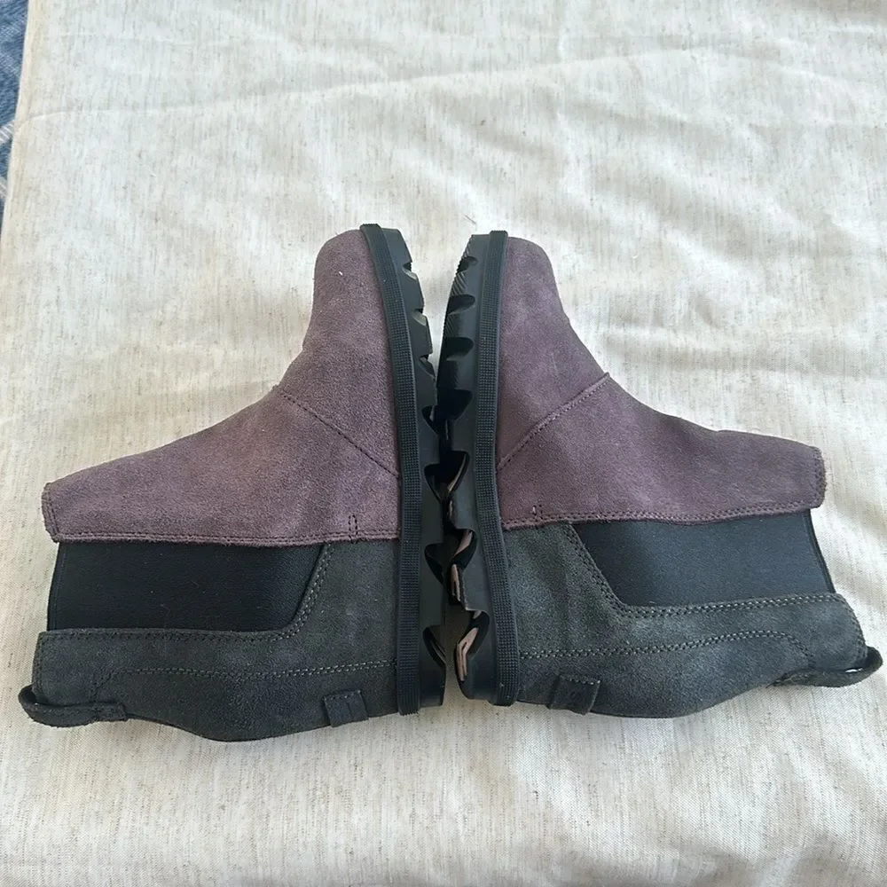 Sorel suede wedge
