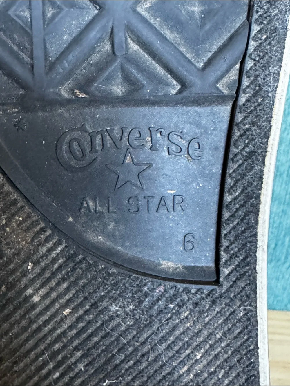Converse classic low