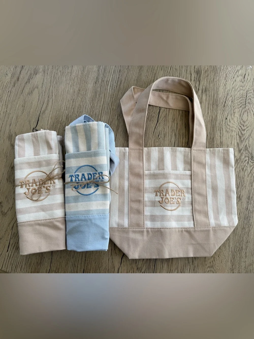 Trader Joe's Striped Canvas Tote Bag in Beige & Cream