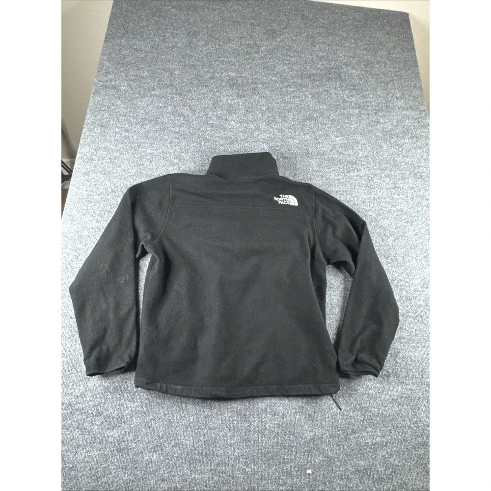 The North Face versatile pockets it