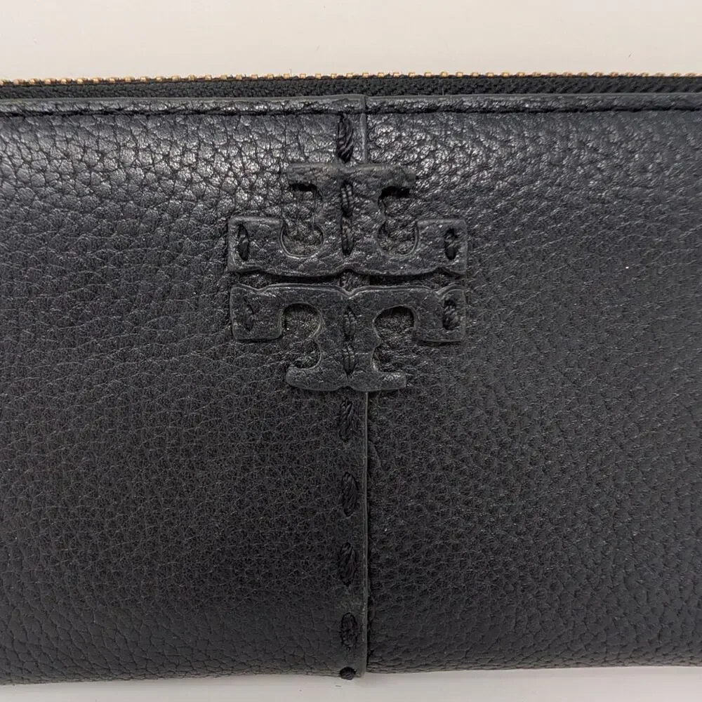 Tory Burch Black Leather Zip Around Wallet Pebbled Logo Continental