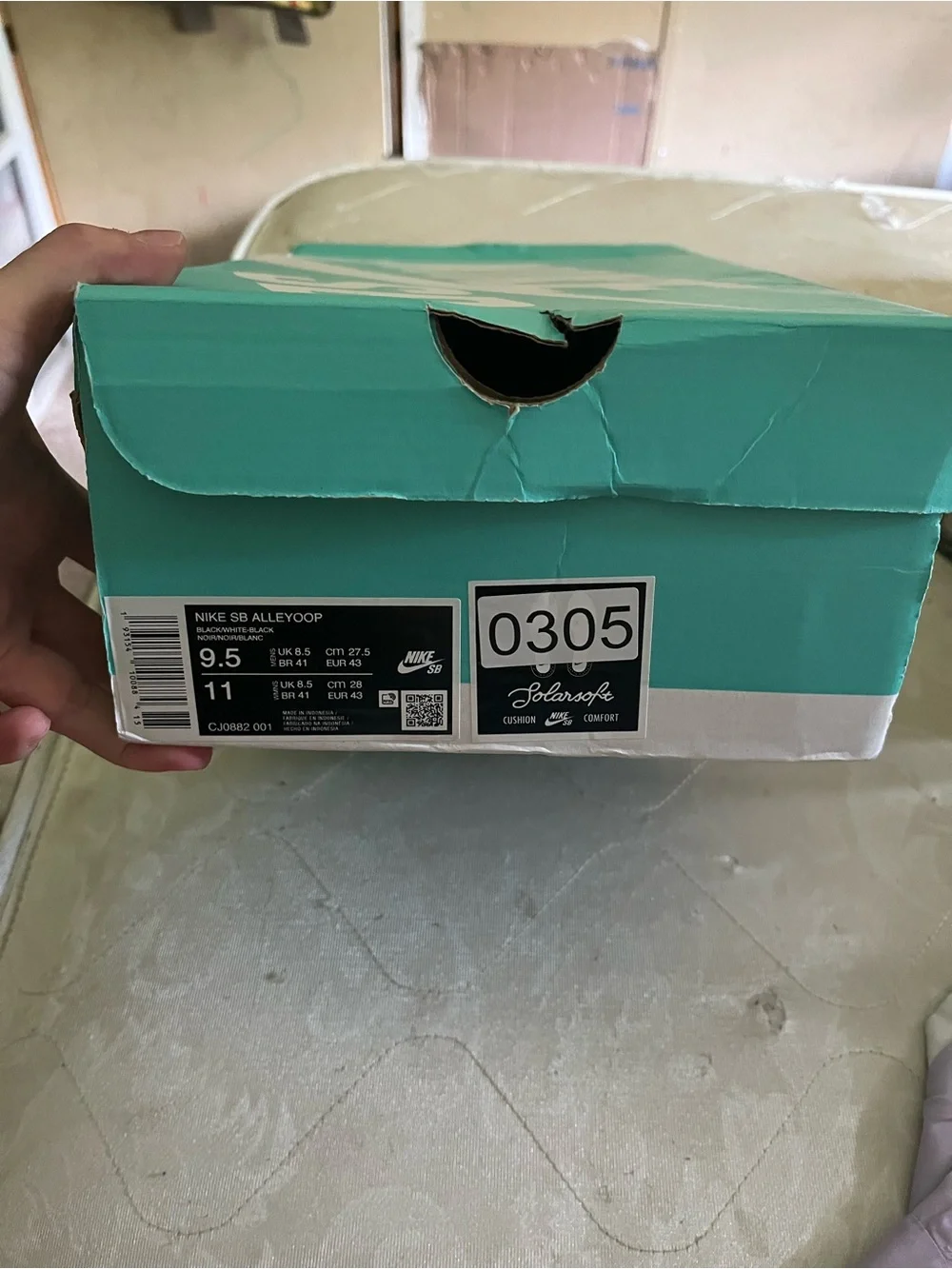 Nike classic low
