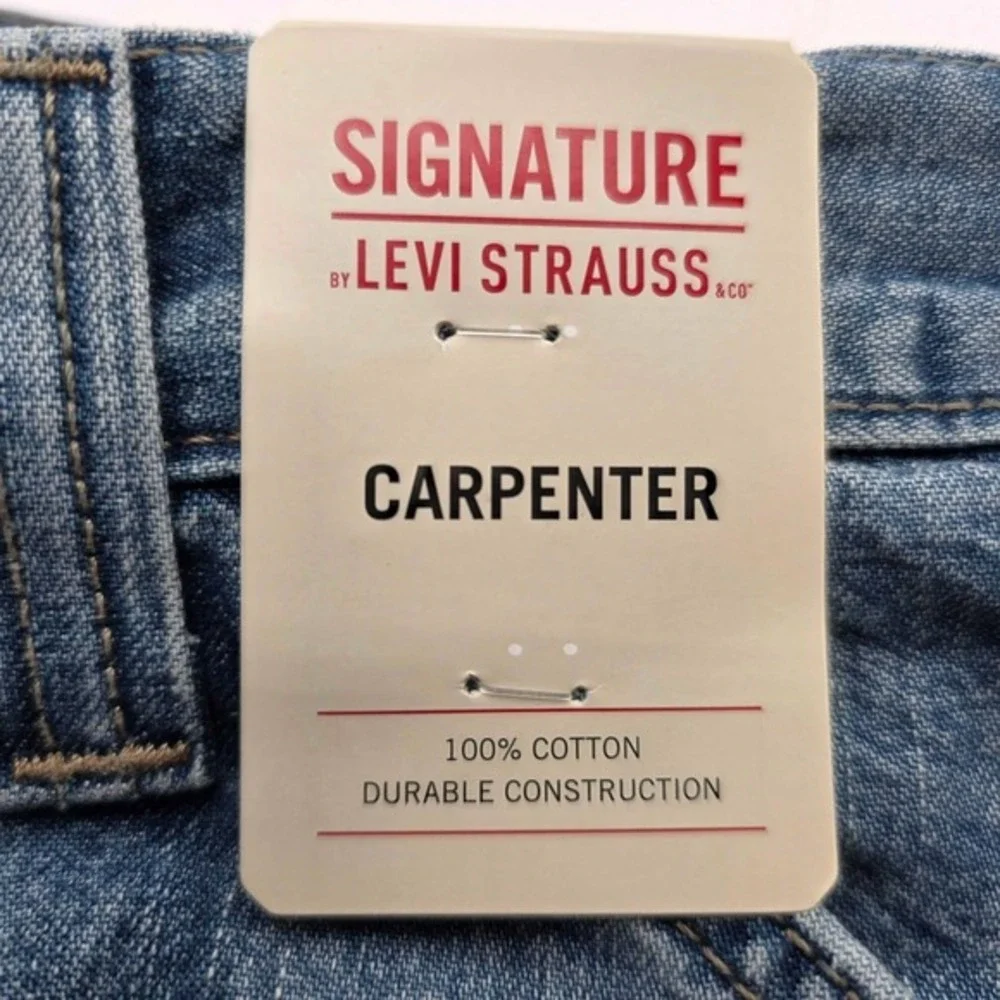 Signature by Levi Strauss get job